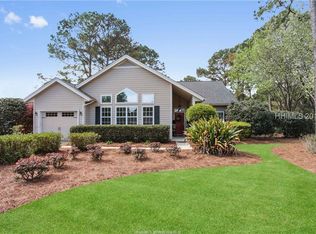 2 Chisholm Pl, Hilton Head Island, SC 29926