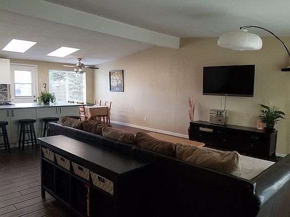 2nd image of 1171 Naranca Ave