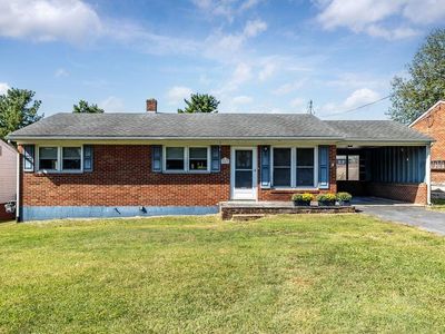 907 Country Club Rd, Harrisonburg, VA, 22802