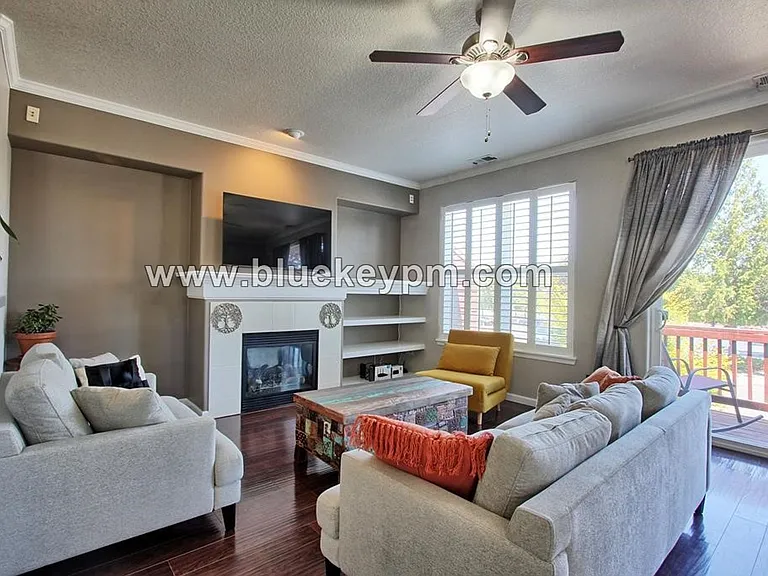 20669 NW Painted Mountain Dr — Photo 3