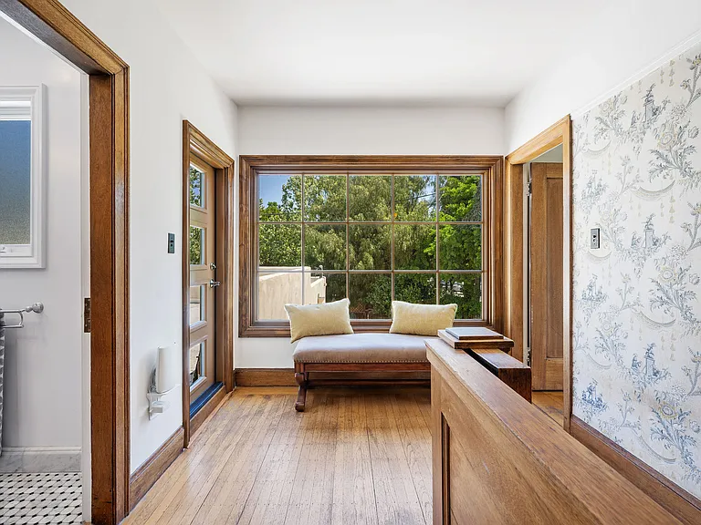 2052 Alameda Way — Photo 16