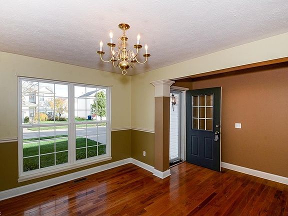 3rd image of 9608 Taberna Ln