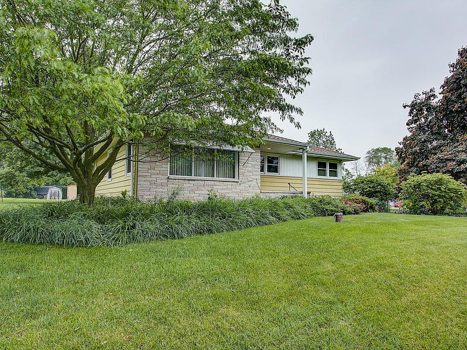 1st image of 2831 S Franklin Dr