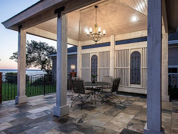 3rd image of 29 Sarasota Cir N