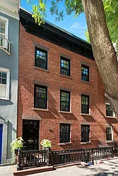 85 Perry Street in West Village