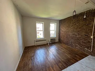 Rented by Eric Goodman Realty Corp