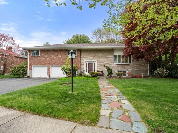58 Donna Rd, Newton, MA 02459