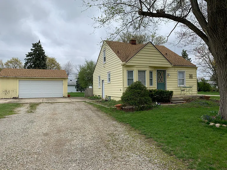 2091 Gulliver Dr — Photo 1