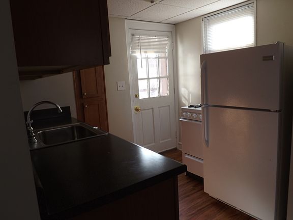 3rd image of 1600 Mulberry St APT 20