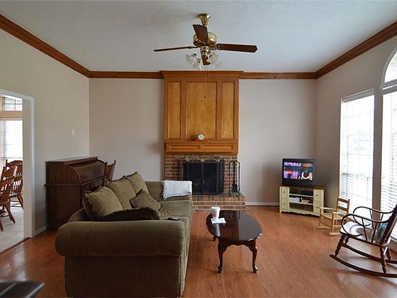 4th image of 509 Tudor Ct