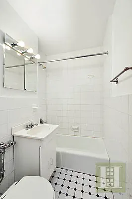 Rented by Halstead Real Estate | media 35