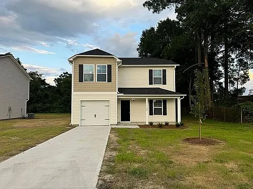 1108 Hugh St Photo 1
