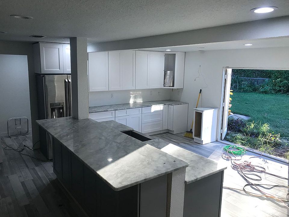 1st image of 344 Shirley Ave