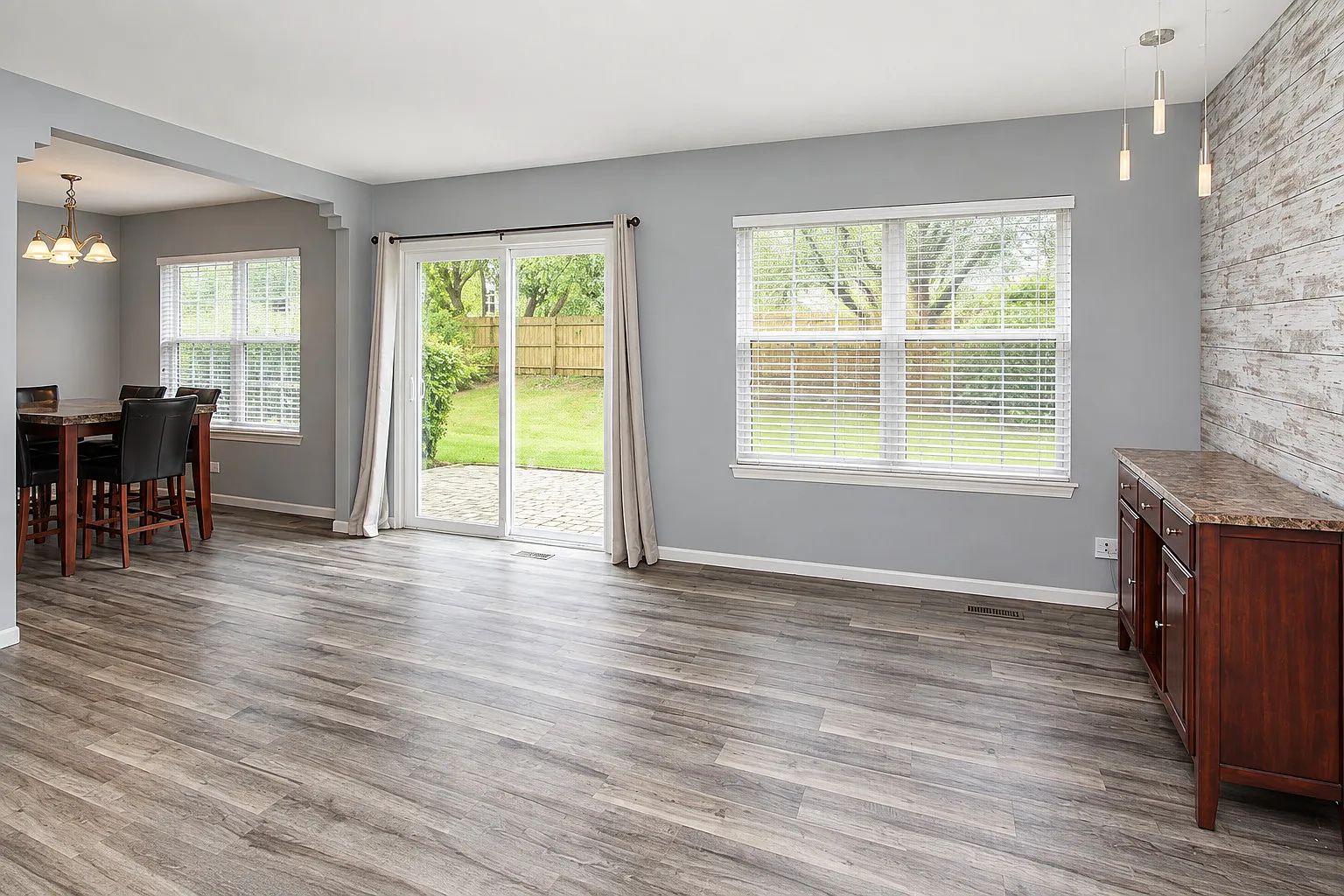 3 bed, 2.5 bath, 1473 sqft, $2,500 — Photo 3