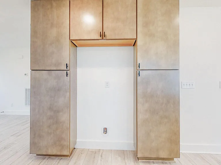508 Vinson Dr — Photo 8