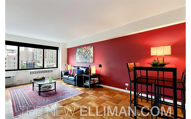 Sold by Douglas Elliman | media 21