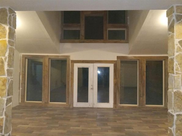 127 County Road 3431 W, Cleveland, TX 77327