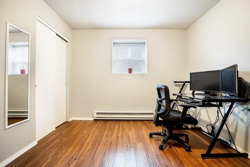 2 bed, 671 sqft, $2,750 — Photo 4