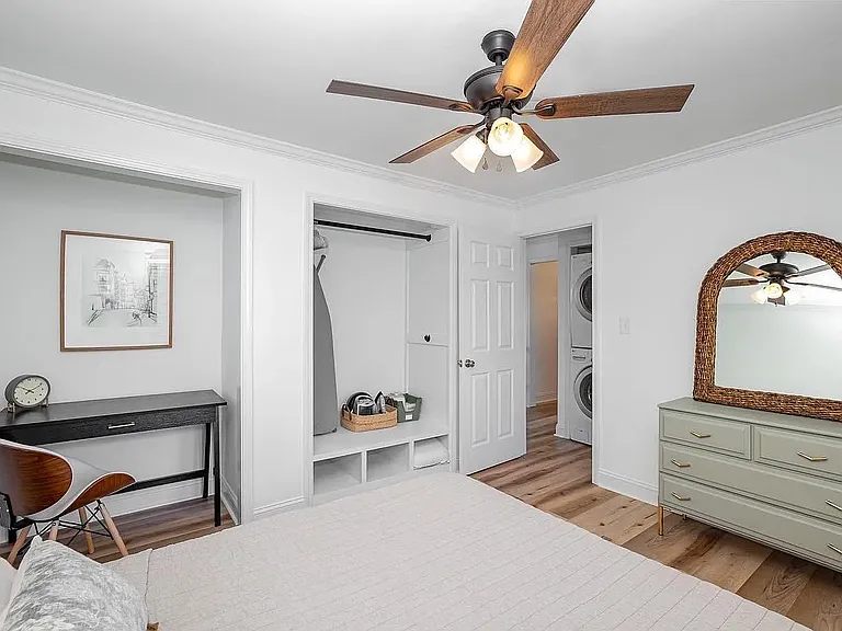 705 Daniels St #D — Photo 7