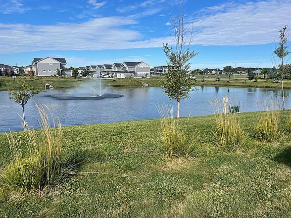 4th image of 9602 Bishop Dr Unit 41