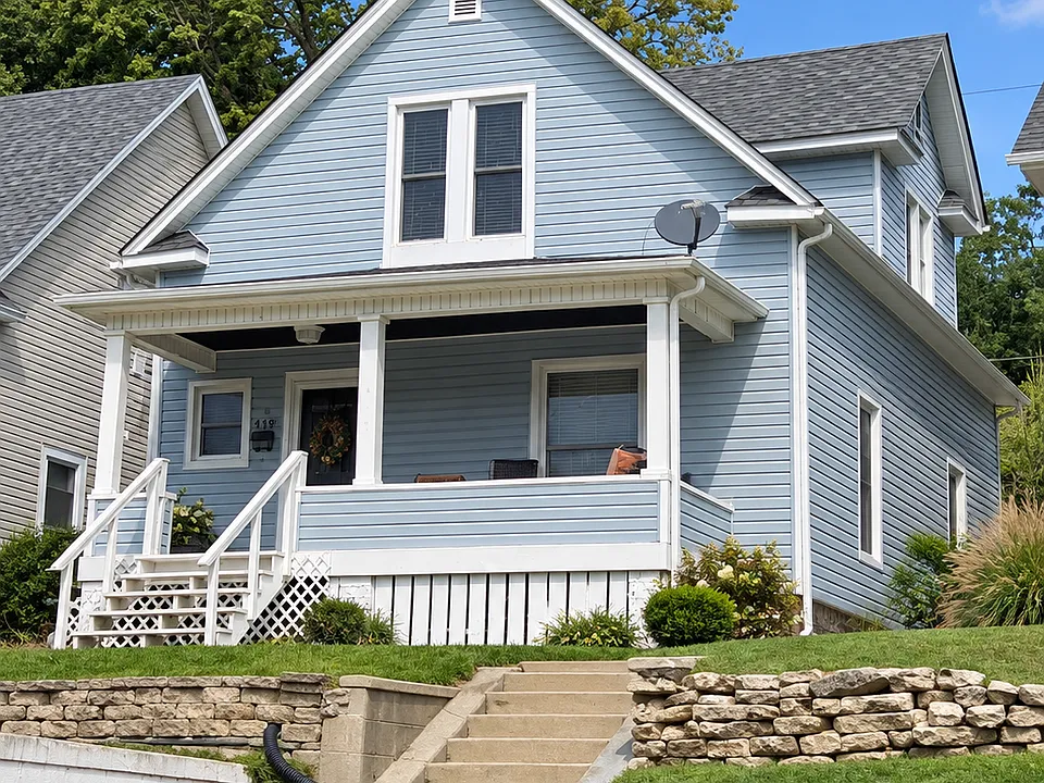 417 Damon St