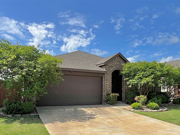 3rd image of 3303 Manzanilla Ln