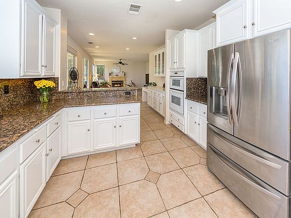 3rd image of 21729 Canyon Heights Cir