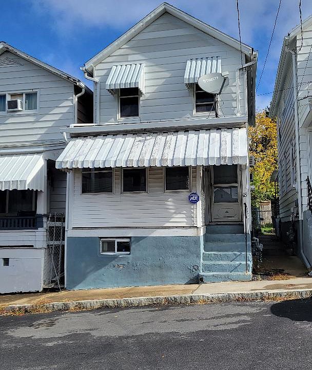 1st image of 18 John St