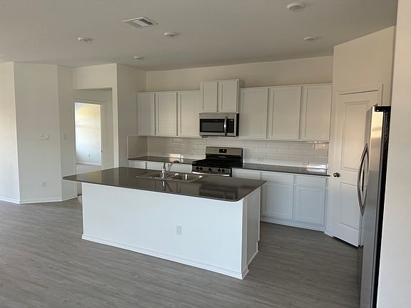 4th image of 4113 Brightwell Ranch Rd