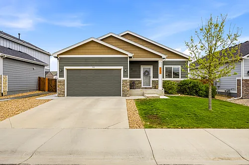 782 Settlers Dr Photo 1