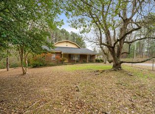 1934 Old Richton Rd, Petal, MS 39465