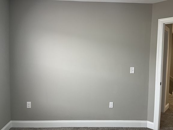 4th image of 63 Melissa Ln #1