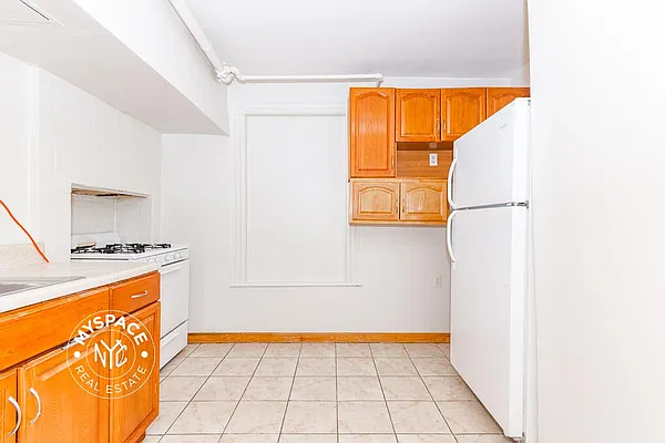 Rented by MySpaceNYC | media 5