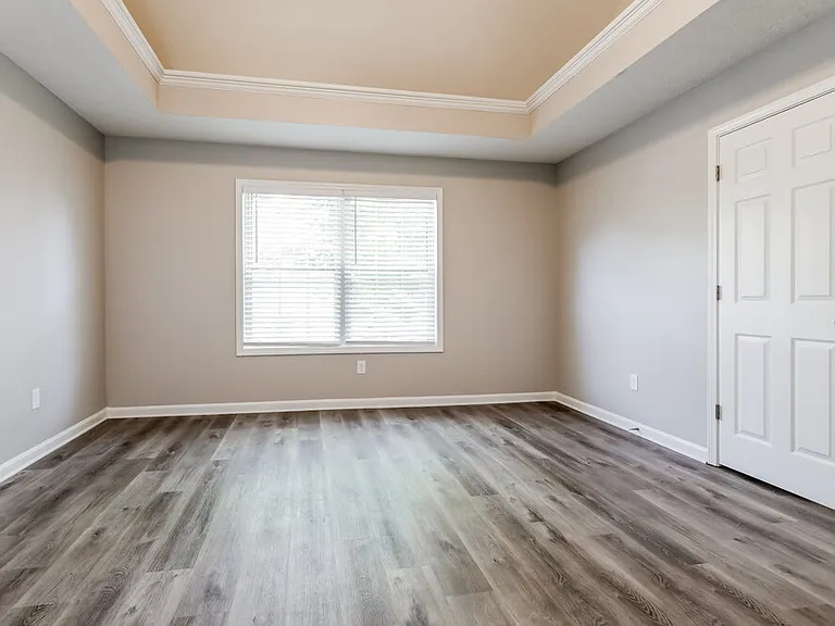 1307 Highfield Dr NE — Photo 10