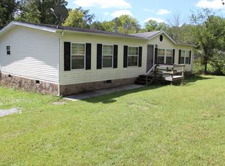1027 Satterfield Rd, Maynardville, TN 37807
