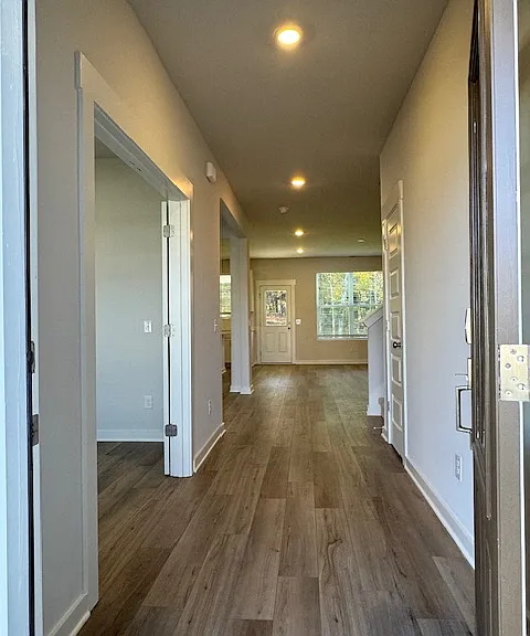 2476 Williams Ridge Dr — Photo 5
