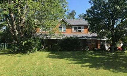 1st image of 8748 W 96th Pl