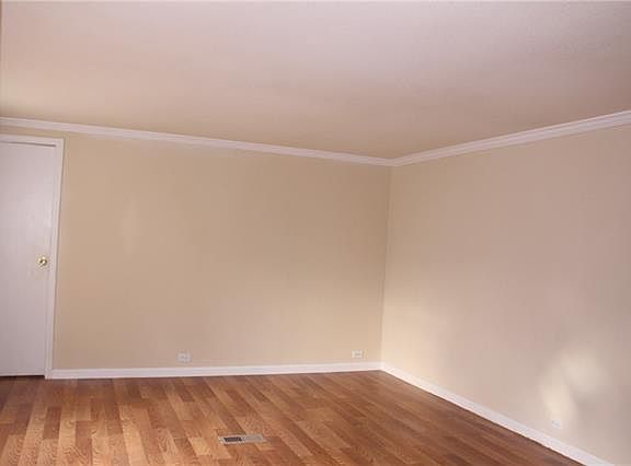 3rd image of 406 Byrne St APT A