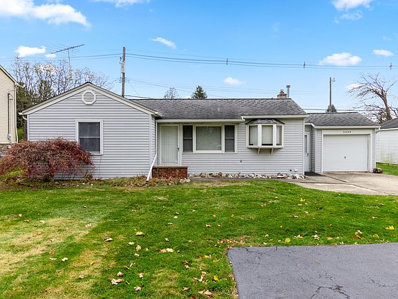 2nd image of 15594 Bradner Ave