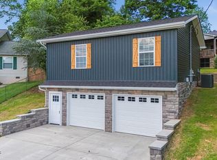 112 Decoy Ln, Clinton, TN 37716