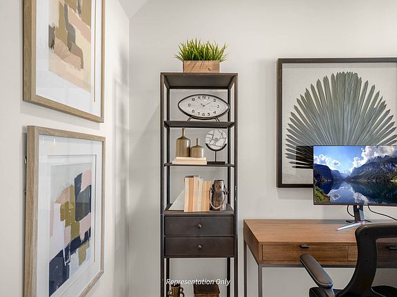 The Clayton Pocket Office