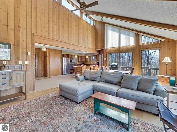 5th image of 6240 Eagles Nest Dr