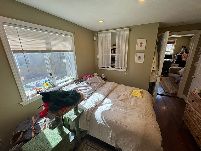 735A Somerville Ave #1 — Photo 9