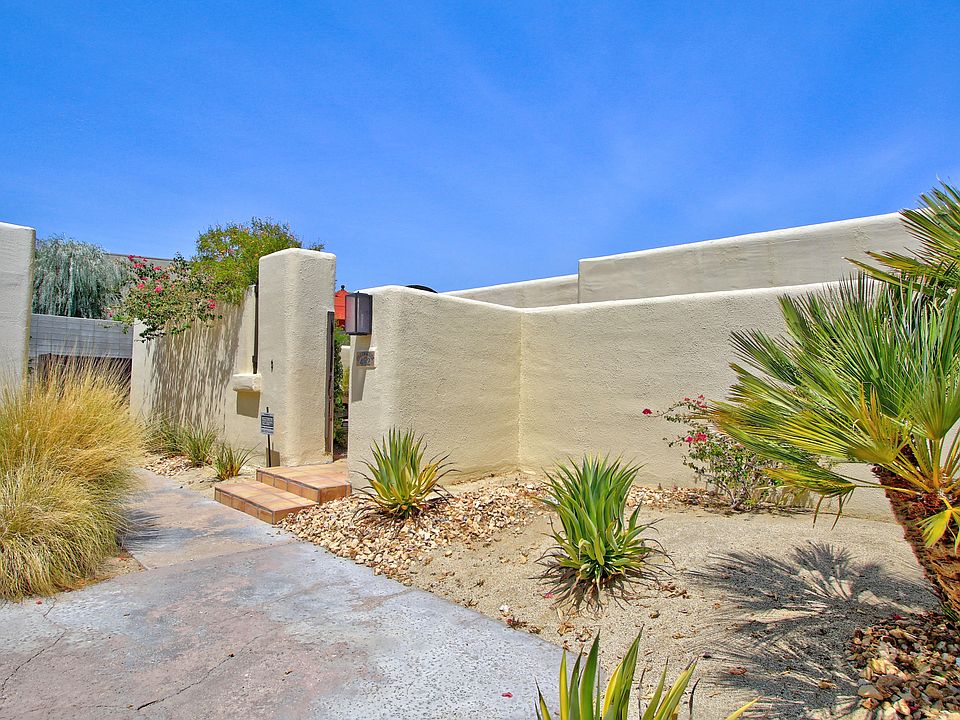 1st image of 462 N Greenhouse Way