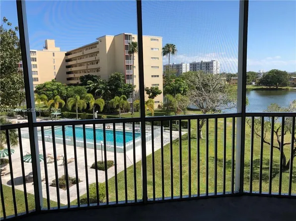 1750 NE 191st St APT 403-1, Miami, FL 33179