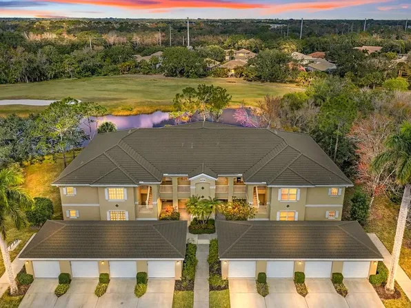 6334 Grand Oak Cir APT 203, Bradenton, FL 34203