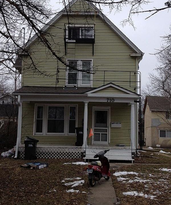 710 1/2 Kirkwood Ave, Iowa City, IA 52240 Zillow
