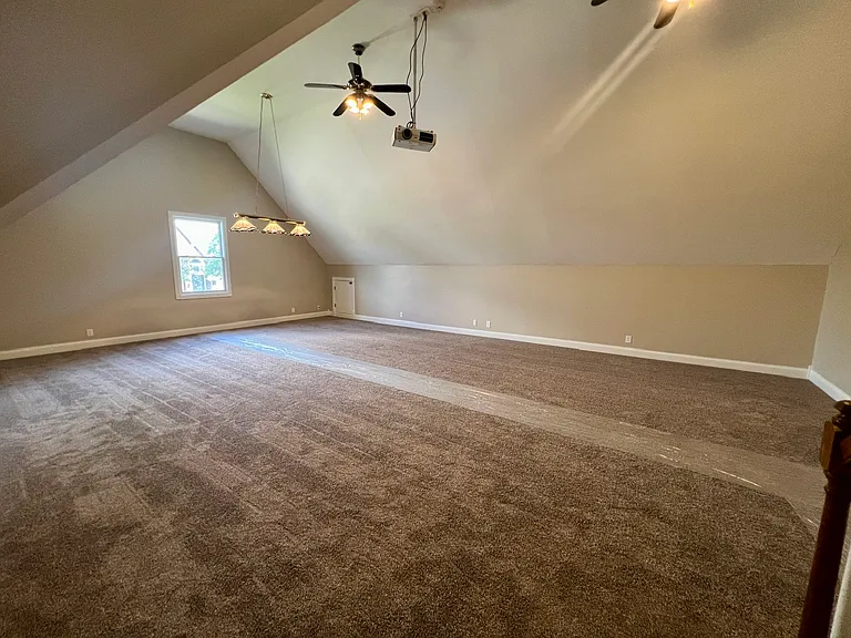 2903 Saint Johns Dr — Photo 33