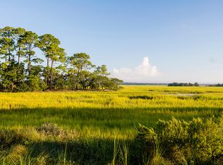 544 Oyster Rake Dr, Johns Island, SC 29455