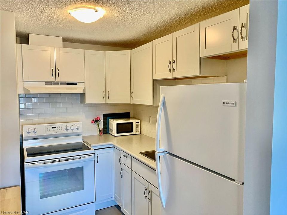 2nd image of 64 Benton St #501